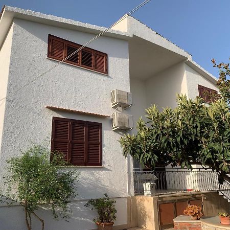 Villa Lazzara Tonnara di Bonagia Екстериор снимка
