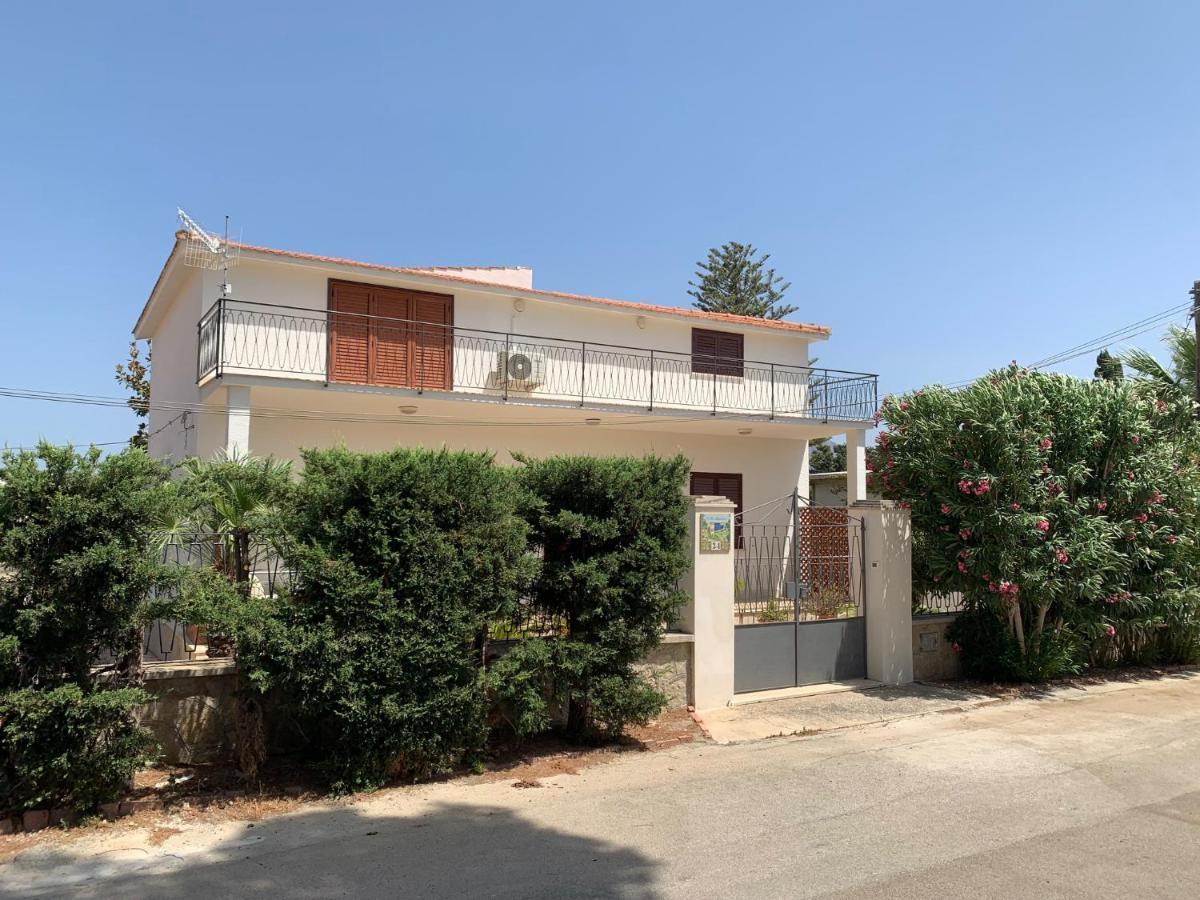 Villa Lazzara Tonnara di Bonagia Екстериор снимка